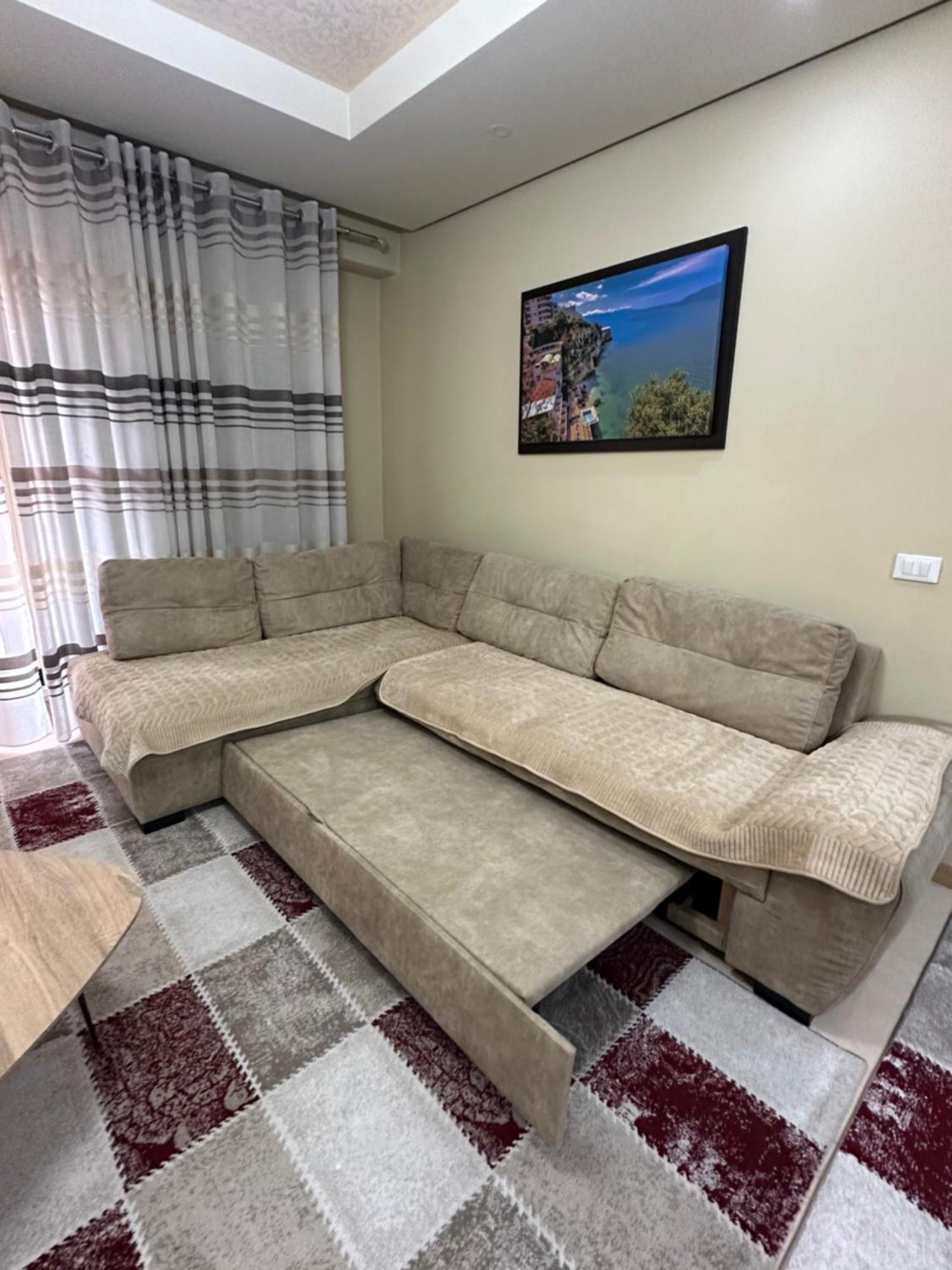 Kevin'S Apartment Delijorgj Tirana Exteriör bild